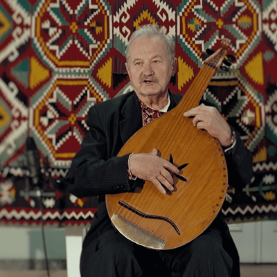 Микола Товкайло